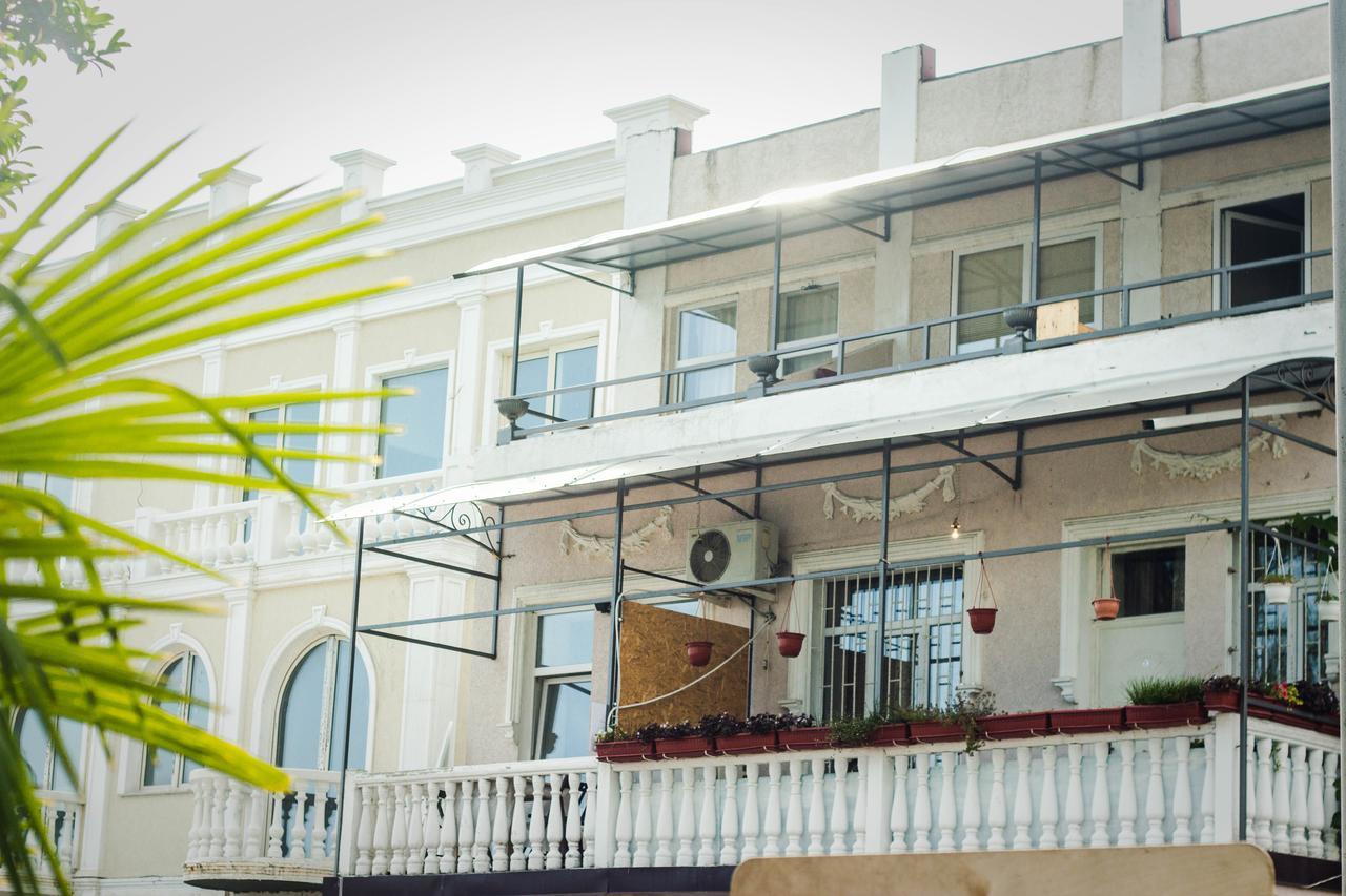 Guest House Esma ซุคุม ภายนอก รูปภาพ