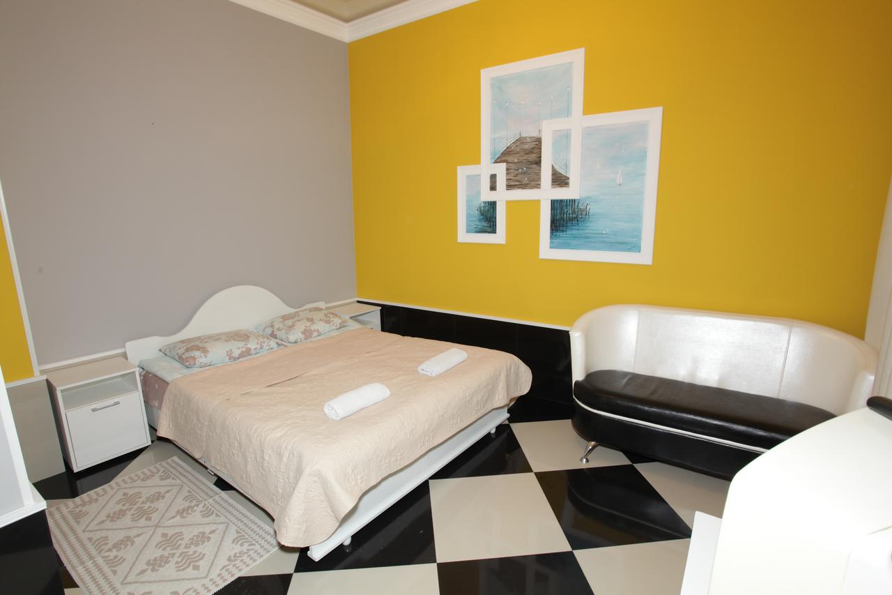 Guest House Esma ซุคุม ภายนอก รูปภาพ